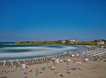 Nestinarka Complex - Emili דירה