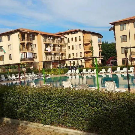 Nestinarka Complex - Emili Carevo