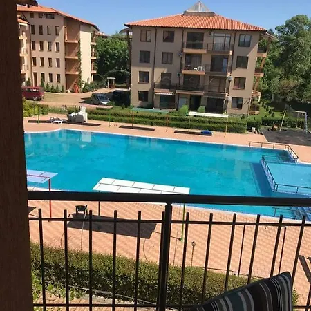 Nestinarka Complex - Emili Carevo