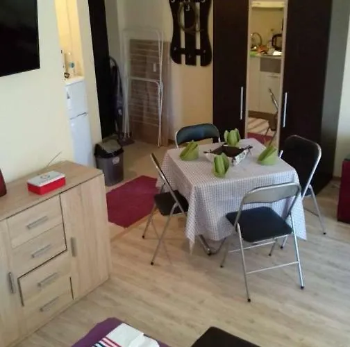 Nestinarka Complex - Emili Апартаменты *