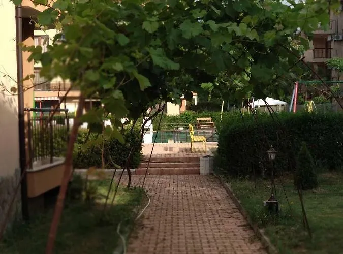 Nestinarka Complex - Emili Апартаменты *